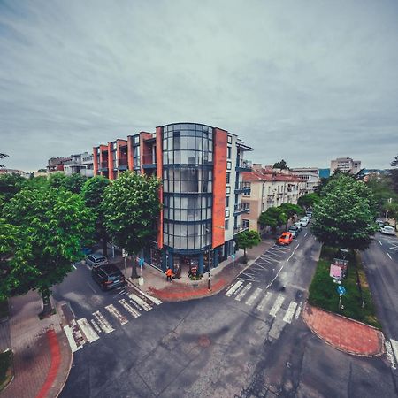 City Center Apartments Kyrdżali Zewnętrze zdjęcie