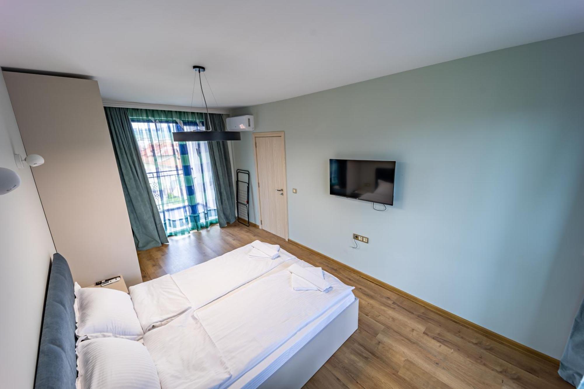 City Center Apartments Kyrdżali Zewnętrze zdjęcie